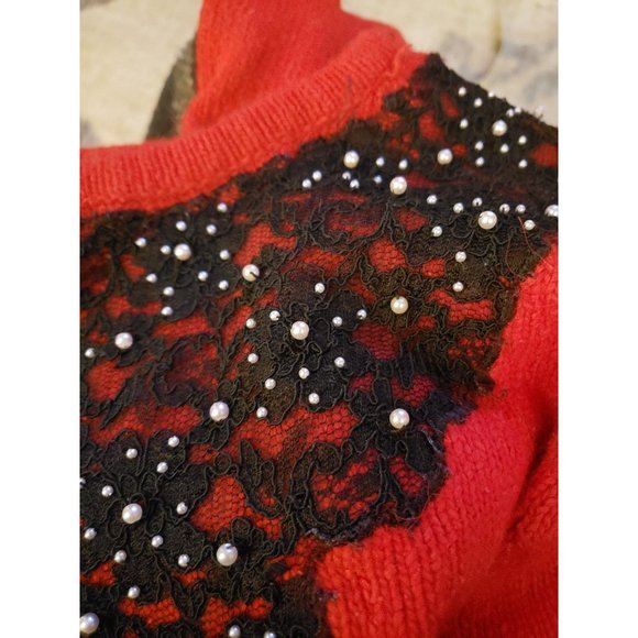 80s Red with Black Lace Sweater - Picture 4 of 5